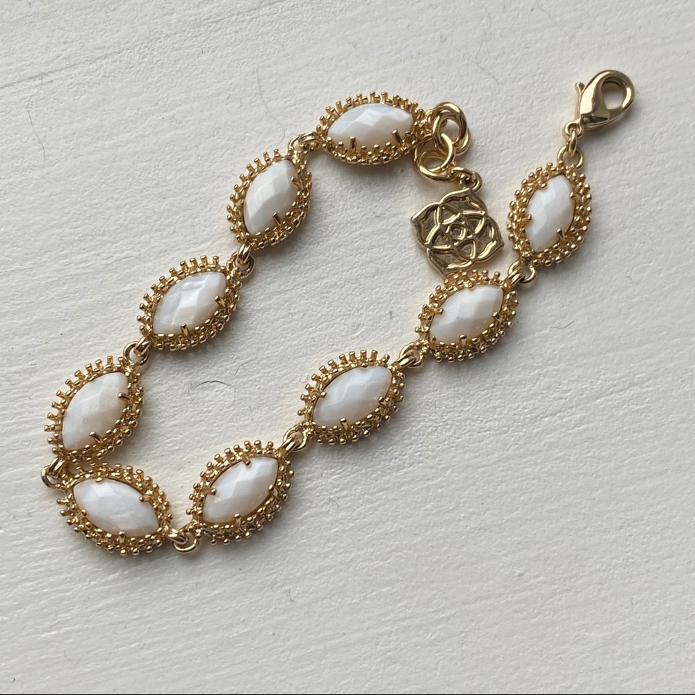 Kendra Scott Gold Link Bracelet - Ivory Pearl